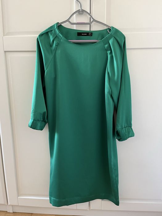 Zielona sukienka firmy Hallhuber