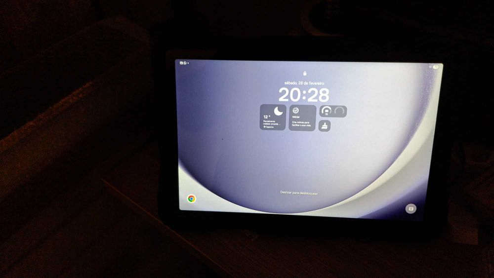 Tablet Samsung Galaxy A9+, SM-X210. + capa de proteção especial.