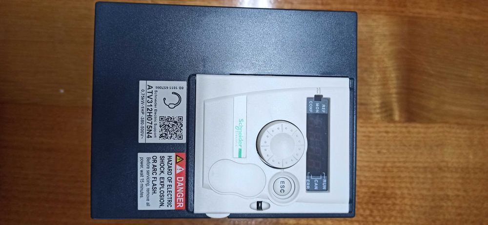 ESTA SEMANA SÓ 80 EUROS   Variador de frequência Toshiba e snheider