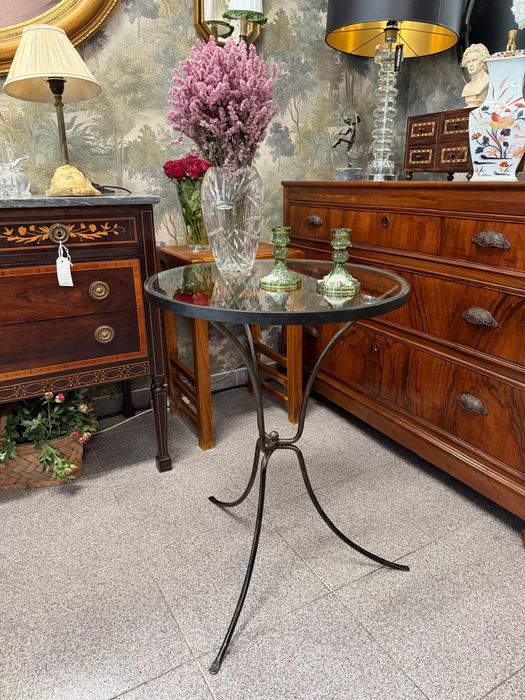 Mesa de Apoio / Lateral em Ferro e Vidro - Estilo Vintage.