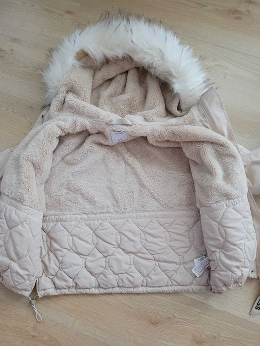 Kurtka bershka z kapturem S