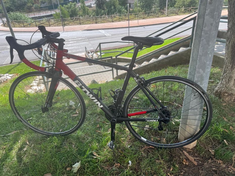 bicicleta de estrada triban 520
