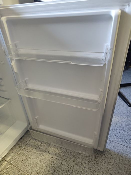 Frigorífico eletrónia branco