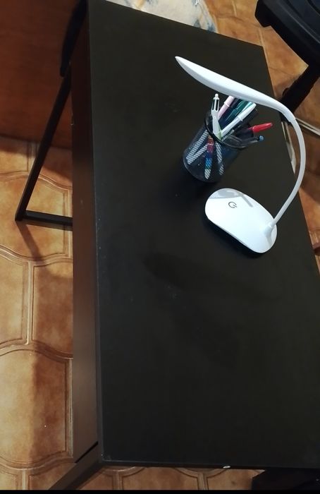 Mesa de Escritório + Cadeira