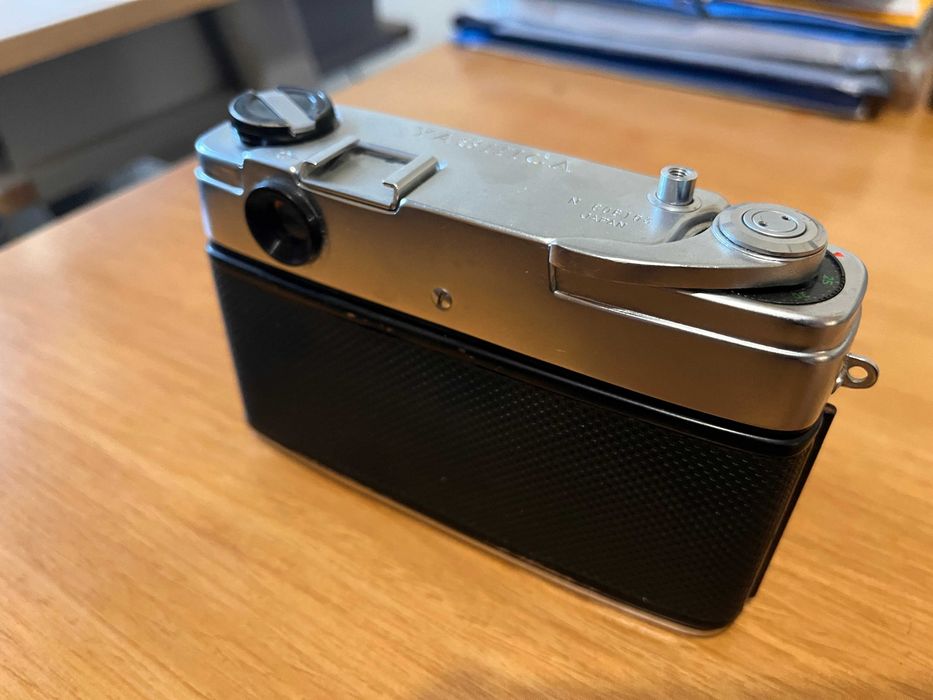 Máquina Fotográfica - Yashica J
