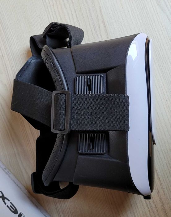 Okulary 3D Nexo VR Box do smartfonów o przekątnej ekranu 4-5,5