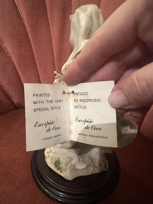 Estatua Escorpiao de ouro