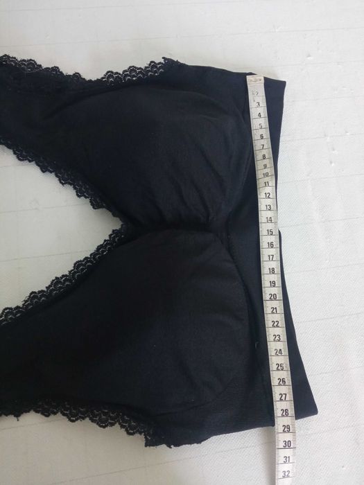 Sportowy top stanik czarny r M/38