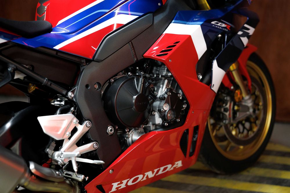 Honda CBR1000RR-R Fireblade SP із Японії