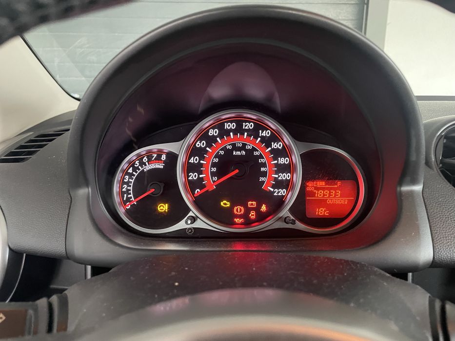 Vendo Mazda 2 1.3 de 2009