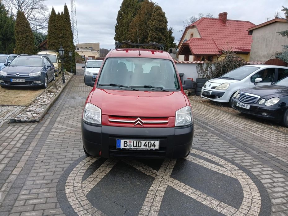 Citroen Berlingo 2009r., benzyna + gaz poj. 1360 cm