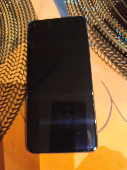 Sprzedam świetny model smartfon Xiaomi 11 Lite 5G NE