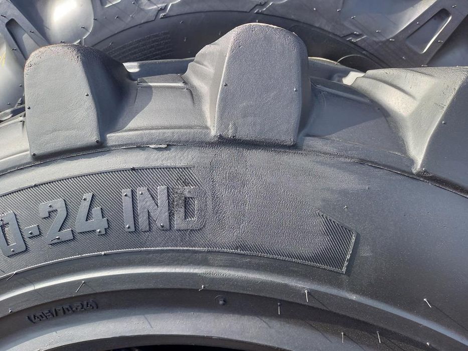 2x Opona używana 400/70-24 400/70R24 CAMSO 1100zł(szt.) W4849