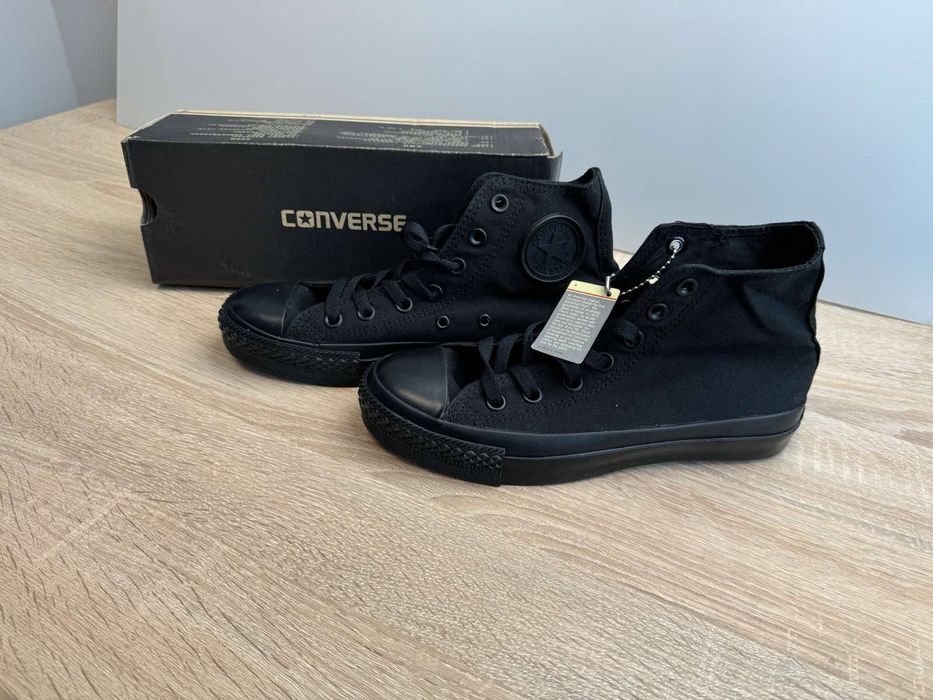 Кеди  Converse, чорного кольору , 41 розмір.