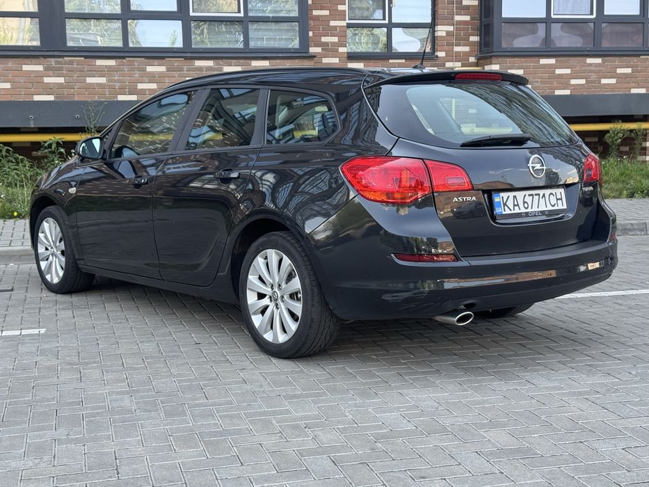Opel astra 1.4 t