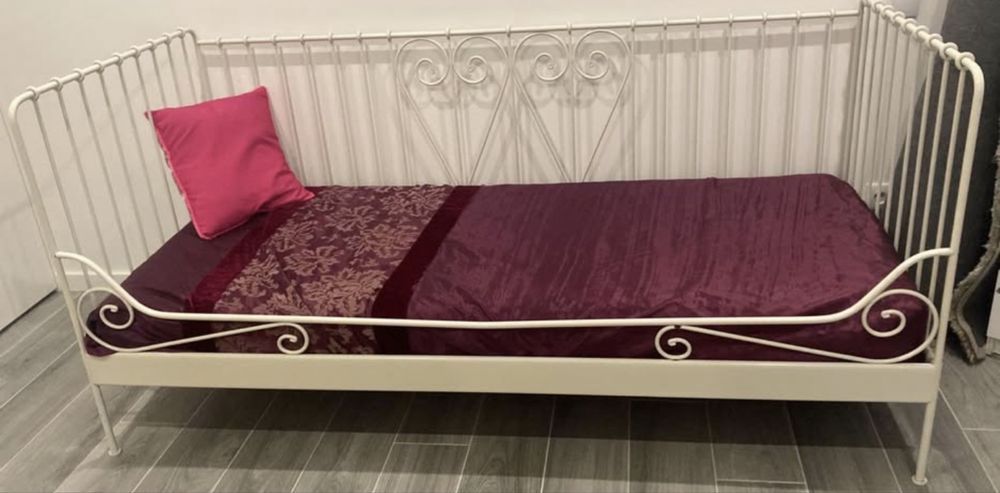 Cama de ferro Meldal IKEA