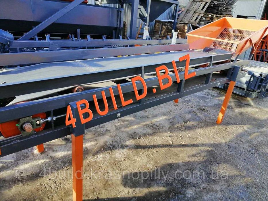 Ленточный конвейер, транспортёр, погрузчик, с крышками шеврон