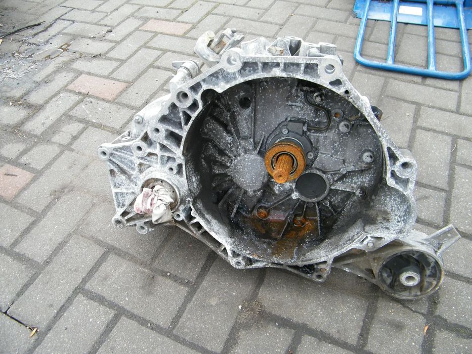 Skrzynia biegów F23 / 5495775 Astra G Zafira A 2.0 DTI Vectra C 2.2 B 16V. GWARANCJA !!