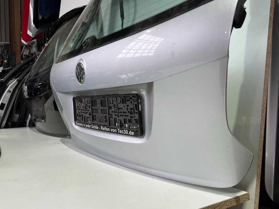 ляда golf 5 кришка багажника гольф 5 кляпа універсал vw дверь