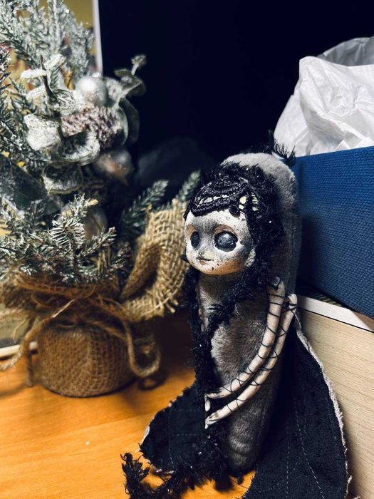 Авторська іграшка муха