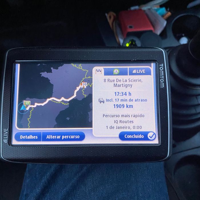 TOMTOM GO LIVE 825M