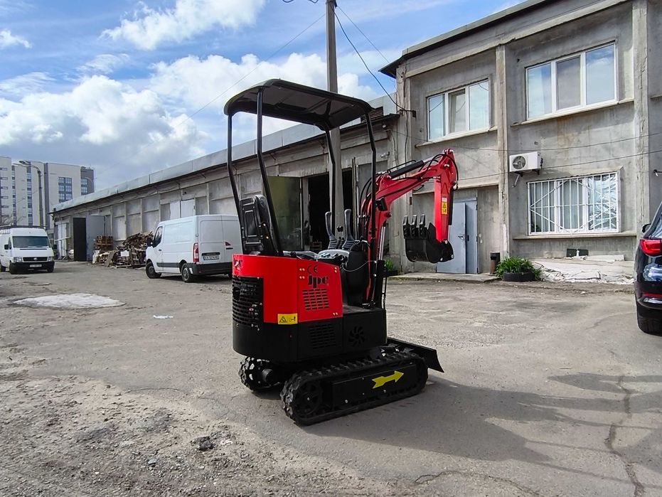 Гусеничный мини экскаватор JPC HT12 бензиновий