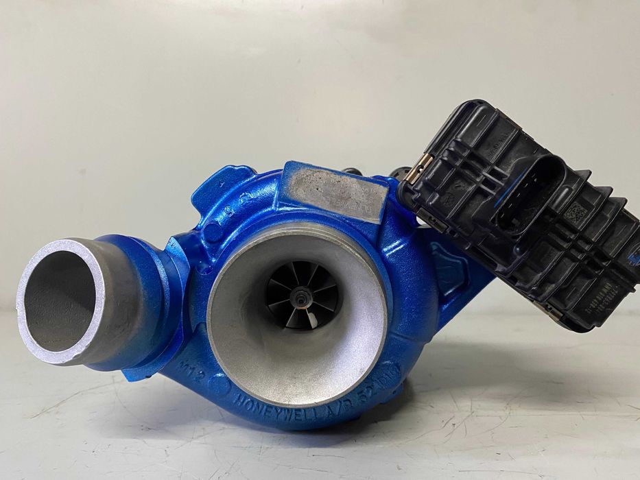 Turbosprężarka Turbina BMW X3 X4 F10 F20 F21 F22 F45 G30 190KM Melett