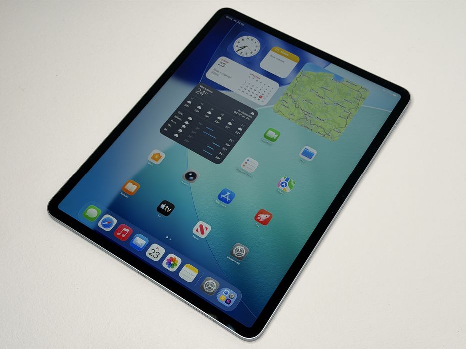 iPad Air 7 13 (A3268) - 128GB - Apple M3 - wada - faktura VAT 23%