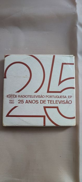 Medalha de Bronze Comemorativa RTP – 25 Anos de Televisão (1957–1982) com Caixa Original
