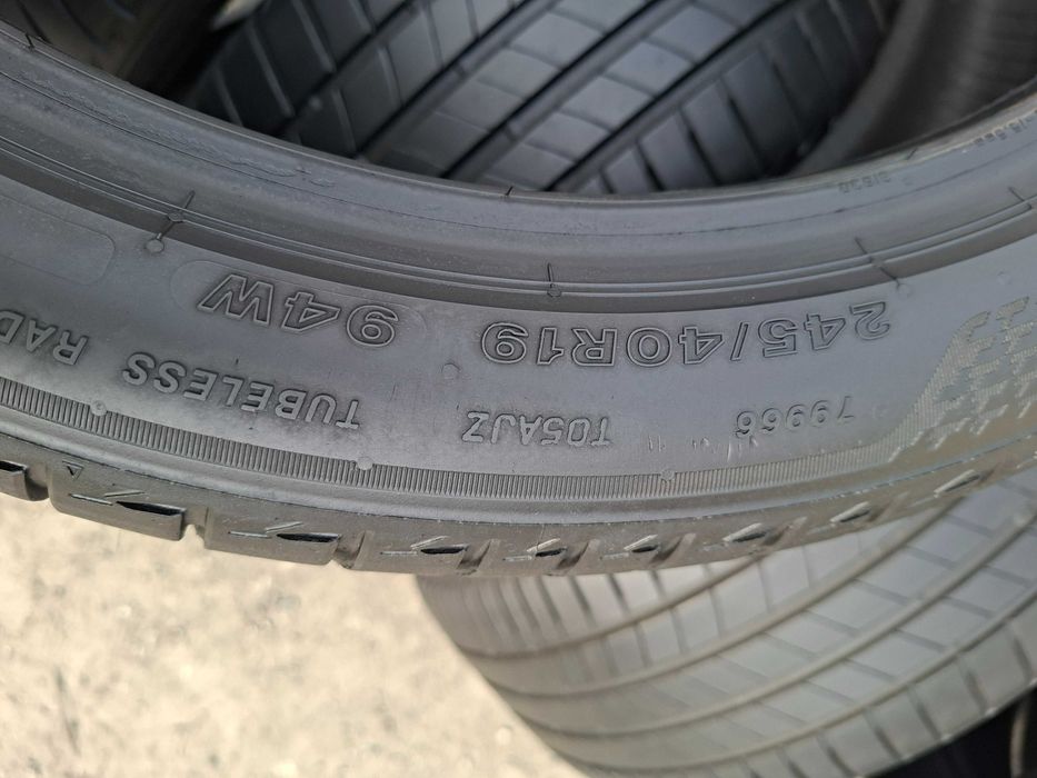 Шини Б/У Демо 4шт 245/40 R19 94W Bridgestone Turanza T005 .