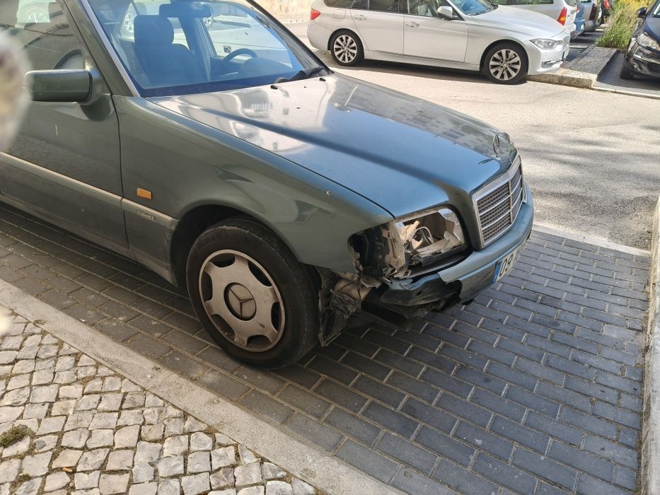 Mercedes- benz nacional