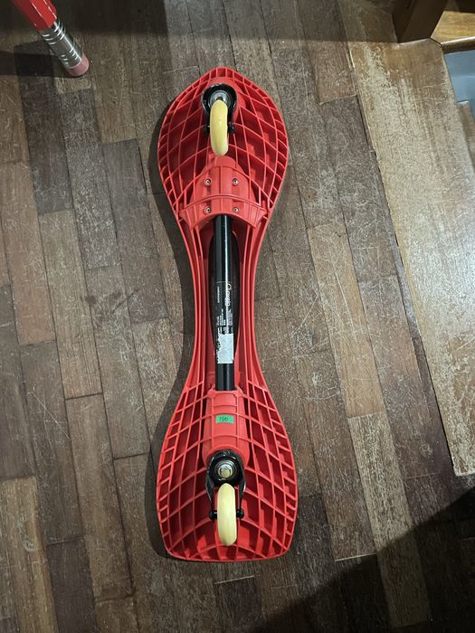 Skate oxelo duas rodas com luzes