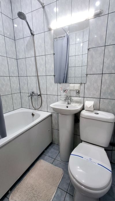 Квартира посуточно пр.Б.Хмельницкого,16 больница,Титова,12 квартал