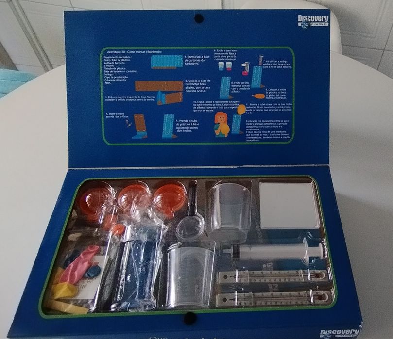 Kit Explorando a Meteorologia da "Discovery Channel". Adequado p