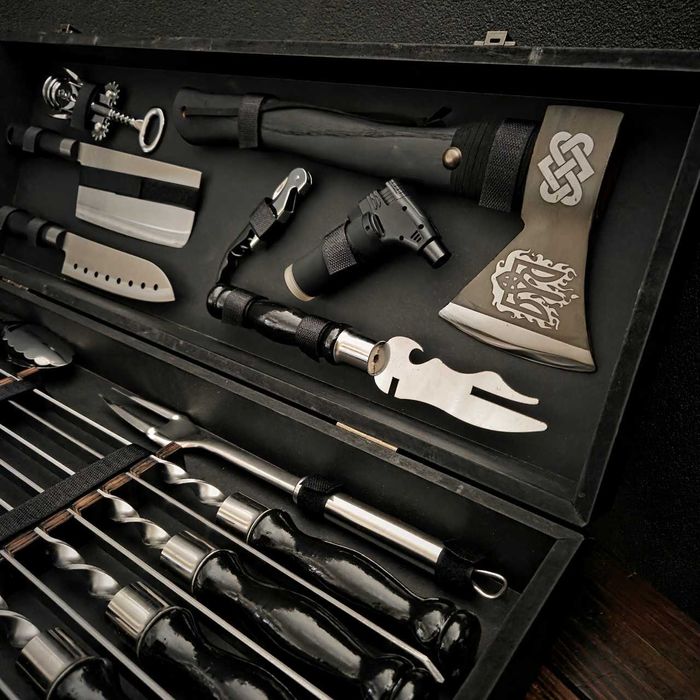 Набор шампуров подарочный  в деревянном кейсе набір шампурів