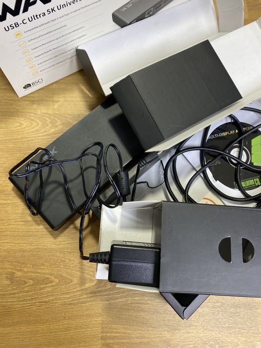 Docking Station 5K (Como Nova)