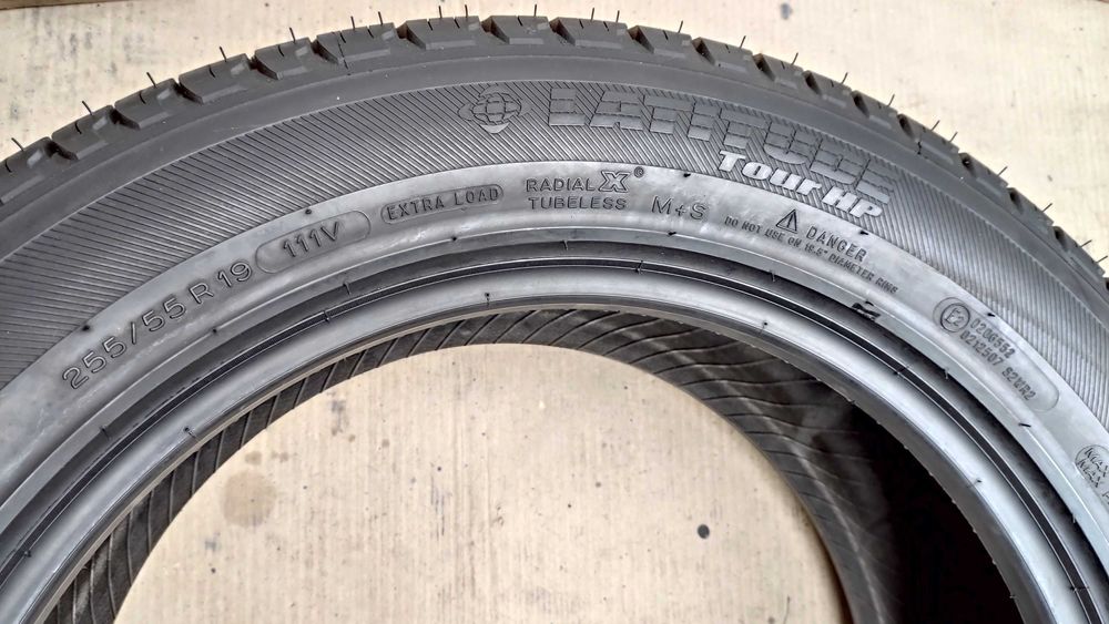 шини 255/55R19. Michelin