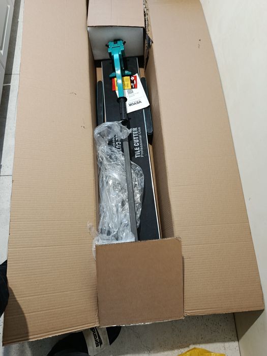 Sprzedam przecinarkę do glazury Vevor  1200mm.