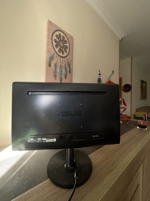 Monitor ASUS 60 HZ Em bom estado