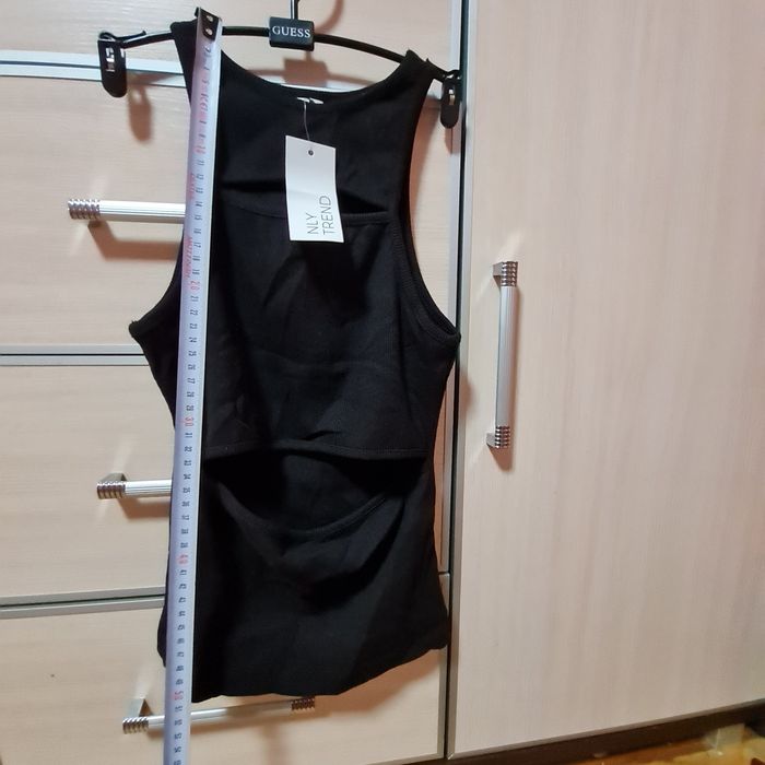 NLY trend bluzka koszulka top odkryty wycięty r. XS XXS