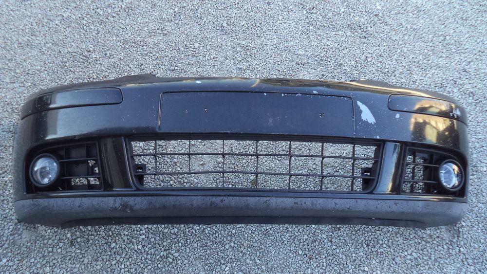 Para-choques VW  GOLF V ano 2003 a 2008  com esguichos para farol, Original