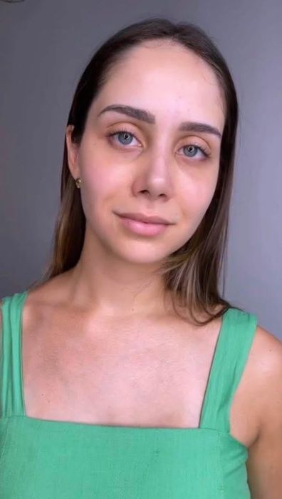 Maquilhagem profissional (também atendemos a domicílio)