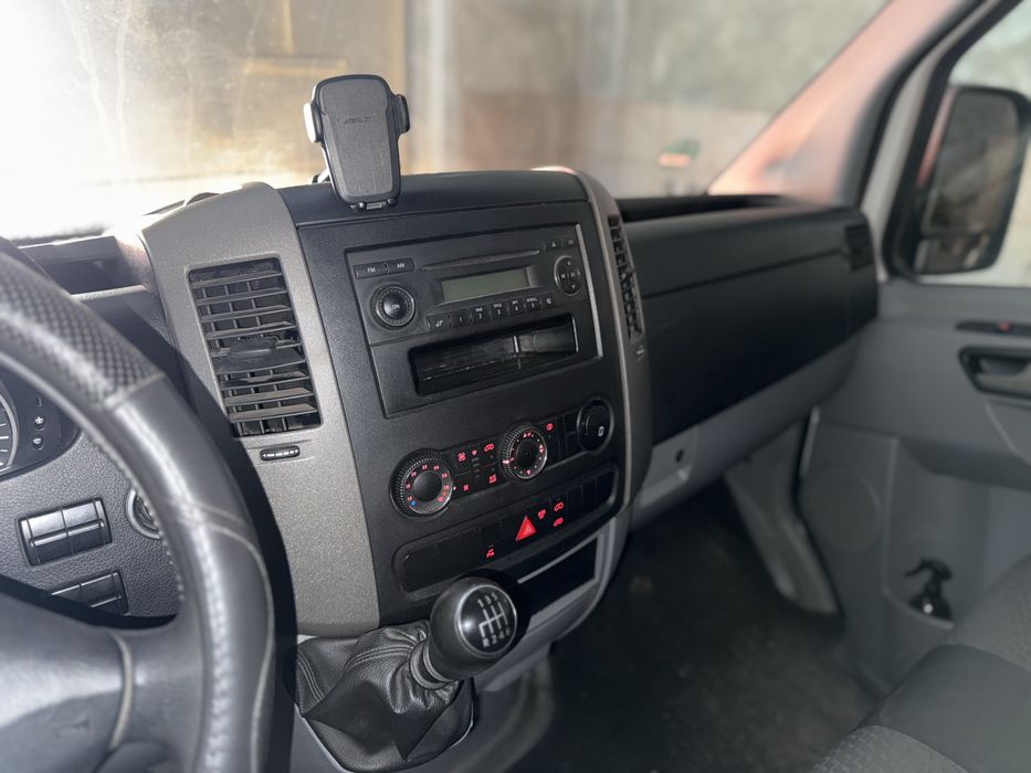 Volkswagen Crafter 2011 рік