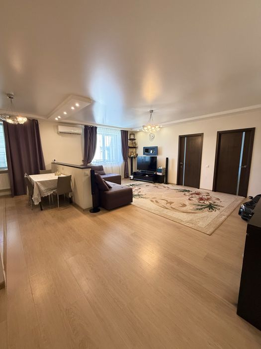 Продам 3к квартиру ЖК Best House