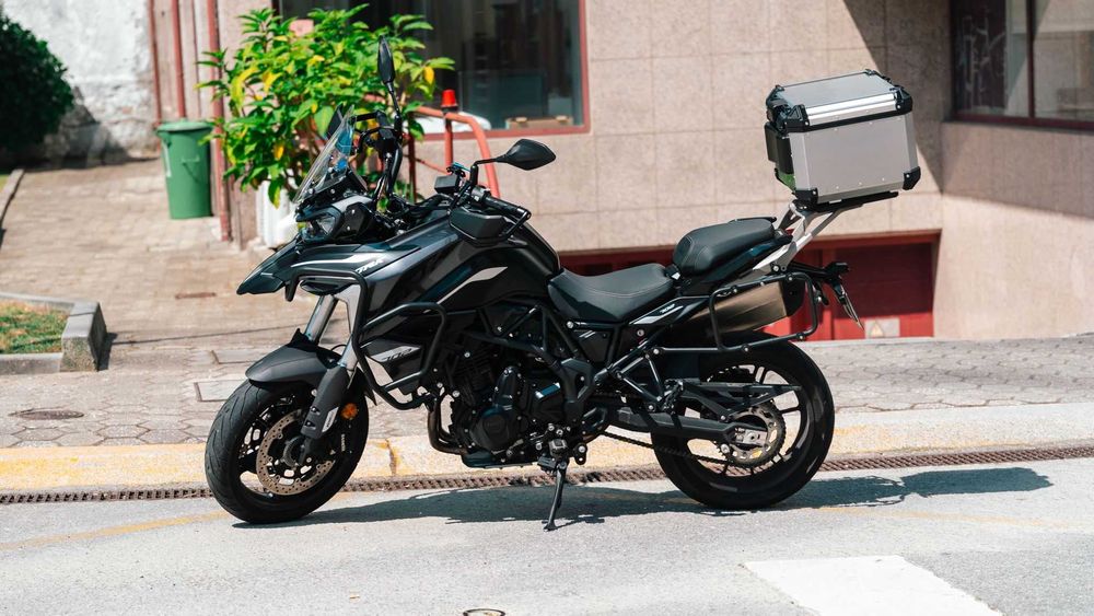 Benelli TRK 702 c/ Cases e crashbar