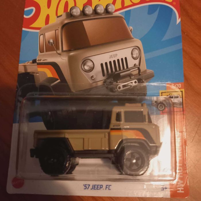 Hot Wheels NOVOS Jeep Land Rover e Hummer