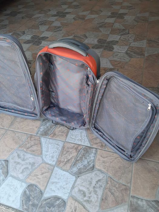 2 Malas de viagem (trolleys)