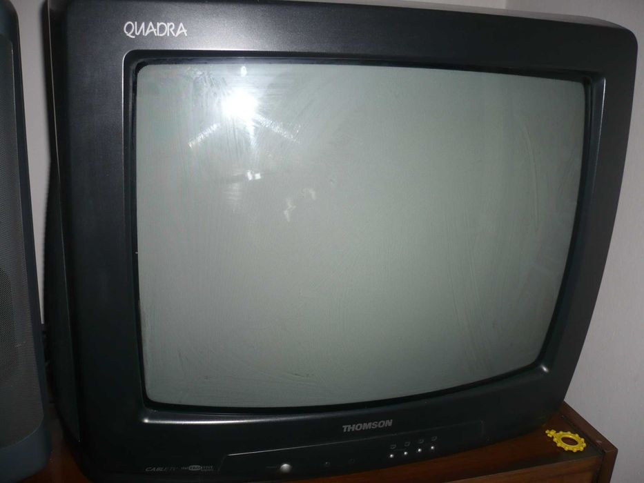 Telewizor Thomson z czasów PRL - sprawny