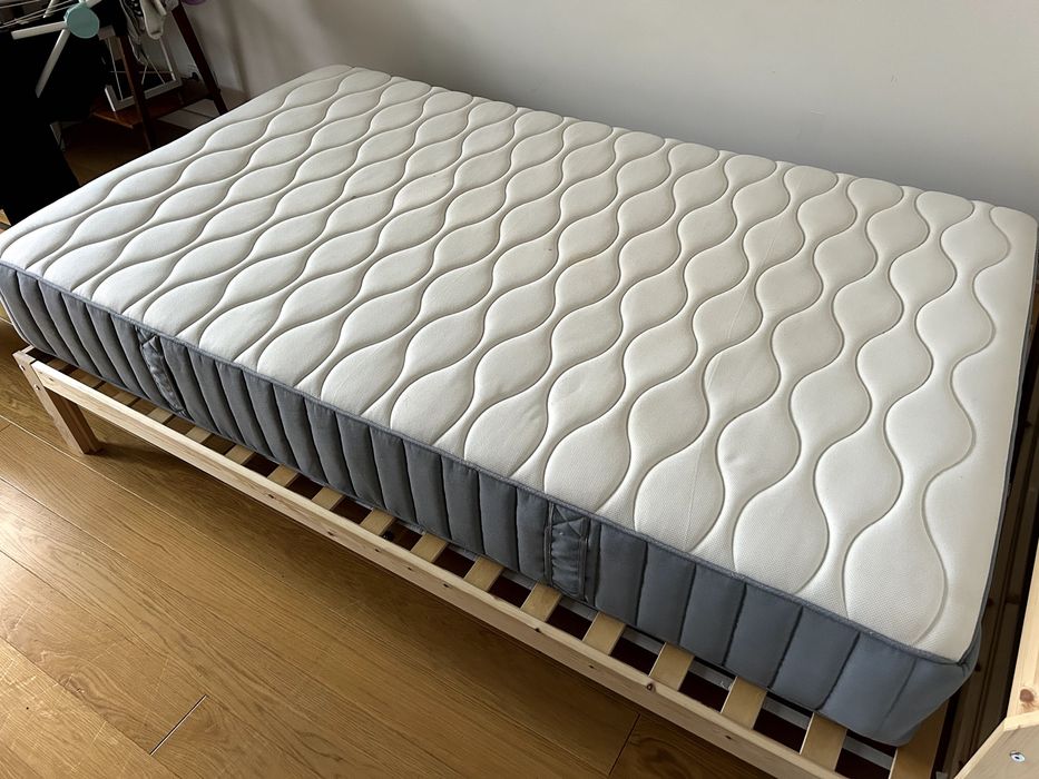 Materac Ikea VÅGSTRANDA 120x200 (używany) bardzo dobry stan