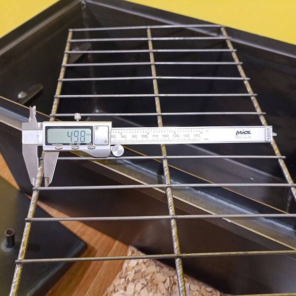 Коптильня горячего копчения с термометром